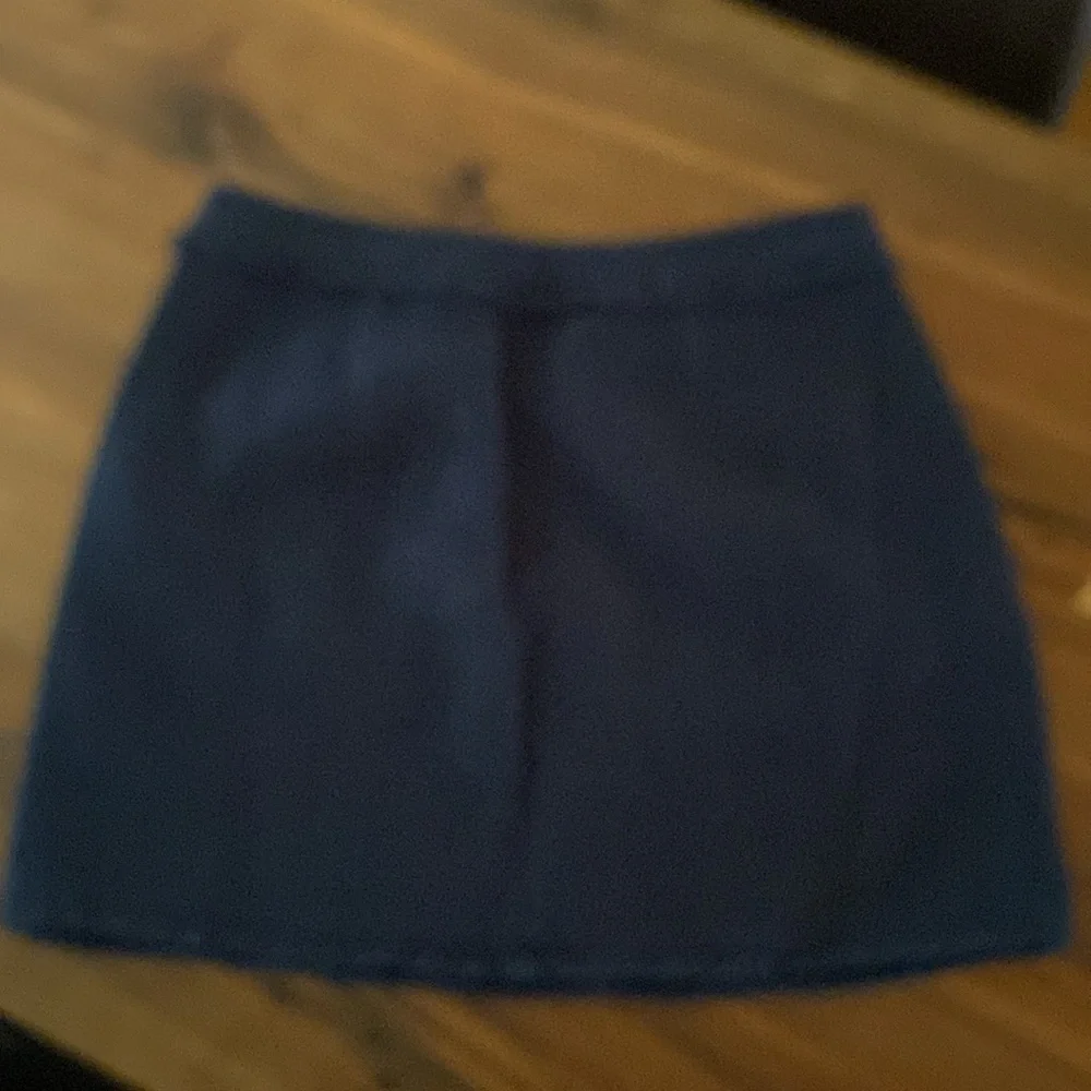 Cinq A Sept, 10, navy Jaycie tweed mini skirt, NWT!  All weather closet staple!! - Picture 6 of 6